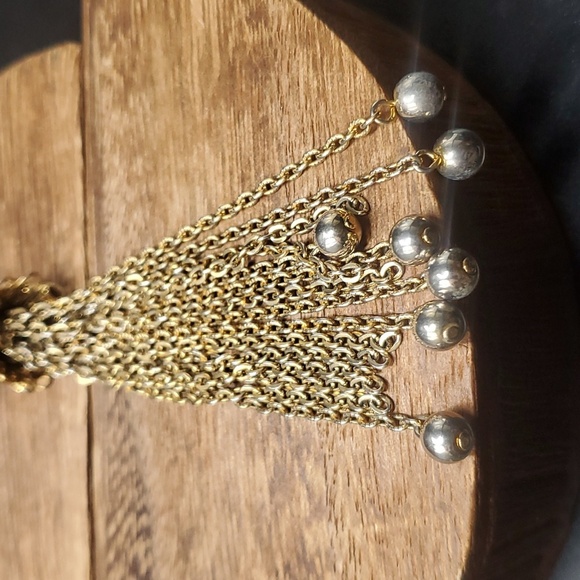 ‎B572 - Picture 3 of 3